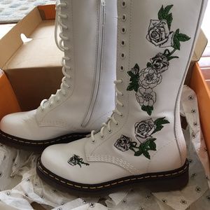 Dr. Martens Vonda 14Eye Leather Boot Women's Shoes